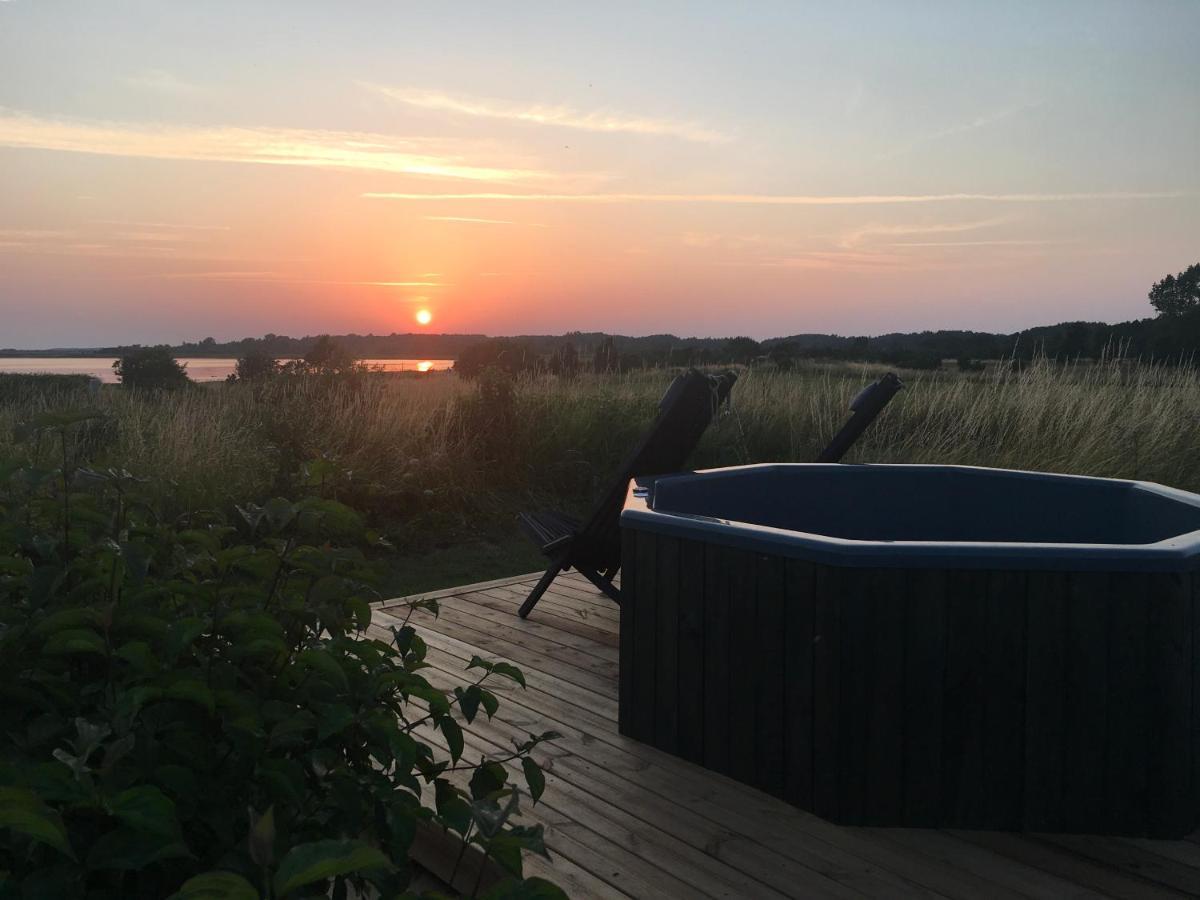 Hotel Saare Glamping Salme Exterior foto